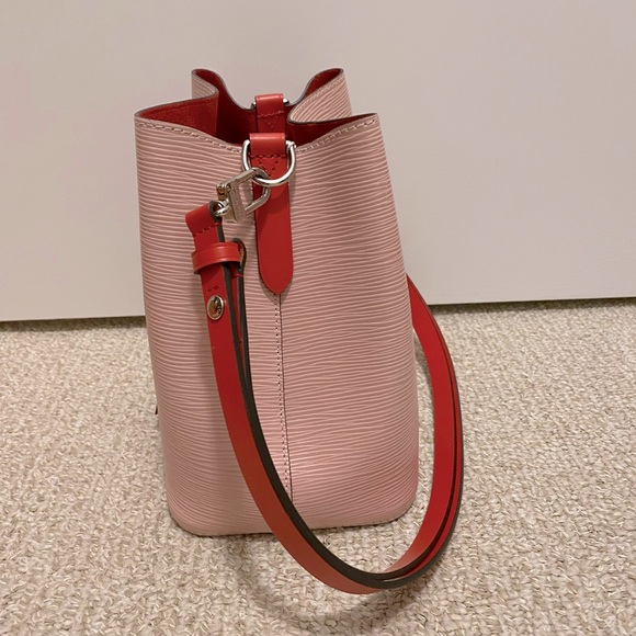 Louis Vuitton Neo Noe Bucket Bag Rose Ballerine Orange SHW Pink Epi Leather Bag - Picture 2 of 12